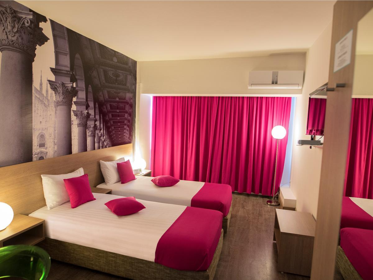 Hotel Ibis Styles Skopie Exterior foto